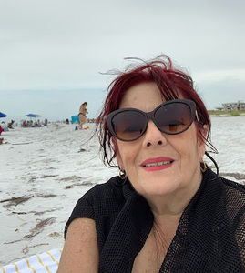 Meet your Posher, Miriam